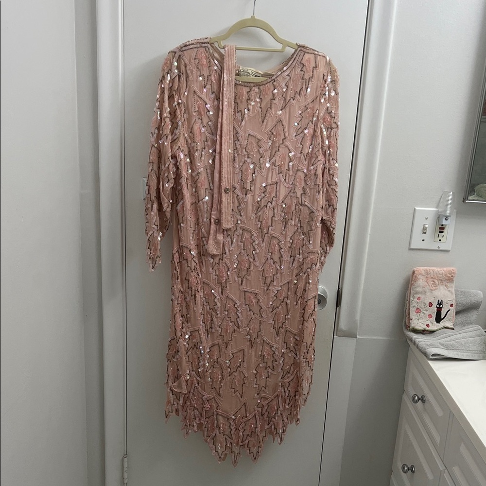 ✨💖Chic Blush Sequin Long Sleeve Dress Vintage Silk Glam🌟✨
